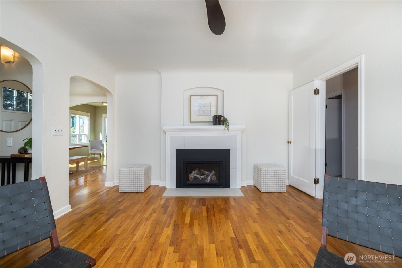 819 K Avenue , Anacortes, WA 98221