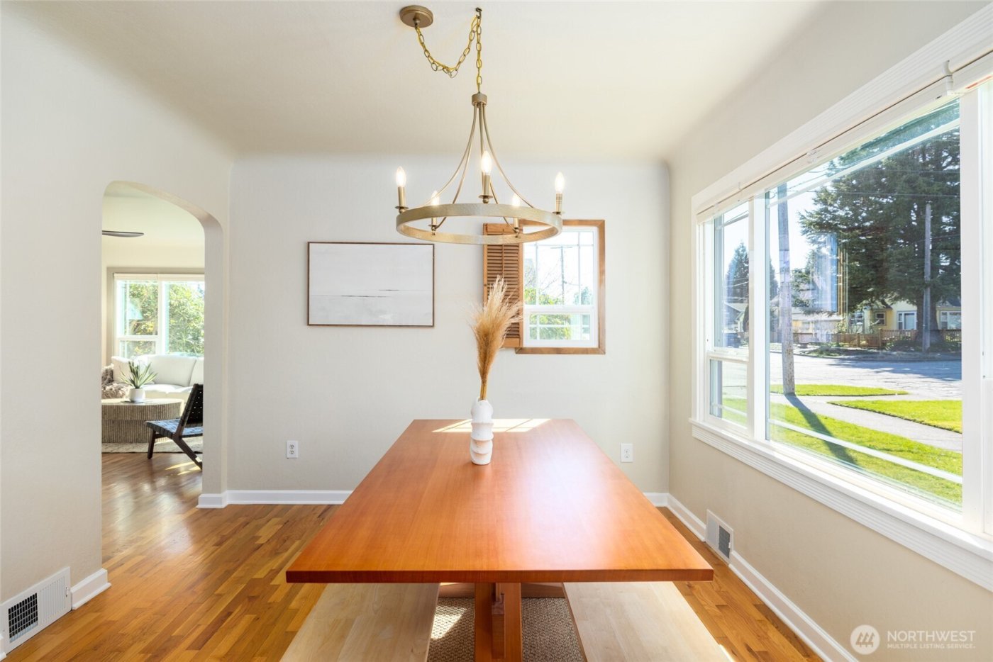 819 K Avenue , Anacortes, WA 98221