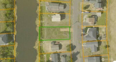 555 Canal Drive NE, Ocean Shores, WA 98569 - Photo 9