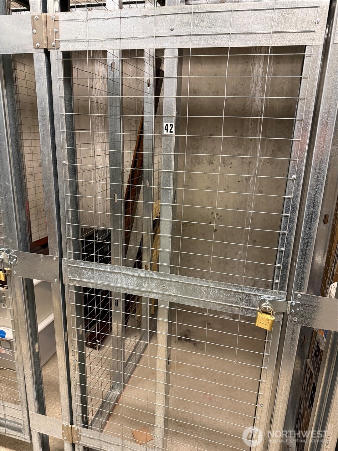 4547 8th Avenue NE #414, Seattle, WA 98105