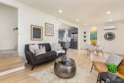 8416 Duncan Avenue S, Seattle, WA 98118 - Photo 3