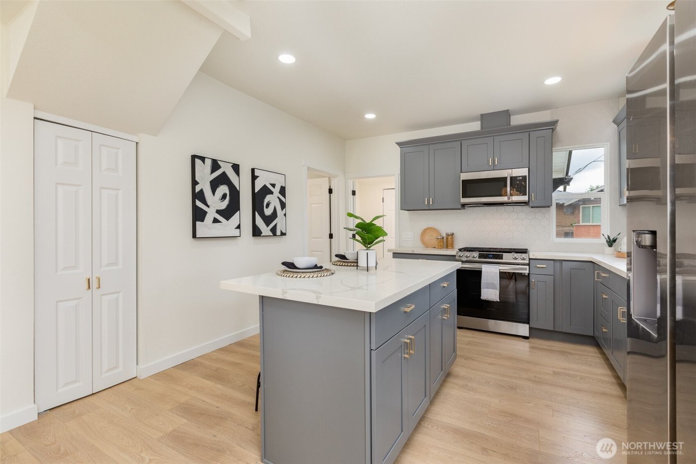 8416 Duncan Avenue S, Seattle, WA 98118