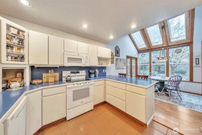 4015 Boardman Court NW, Olympia, WA 98502 - Photo 5