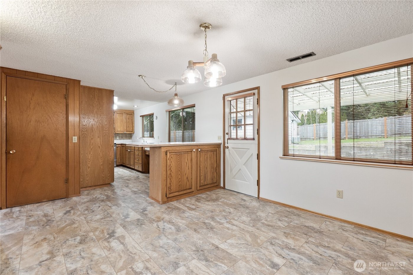 12370 SE 158th Street , Renton, WA 98058