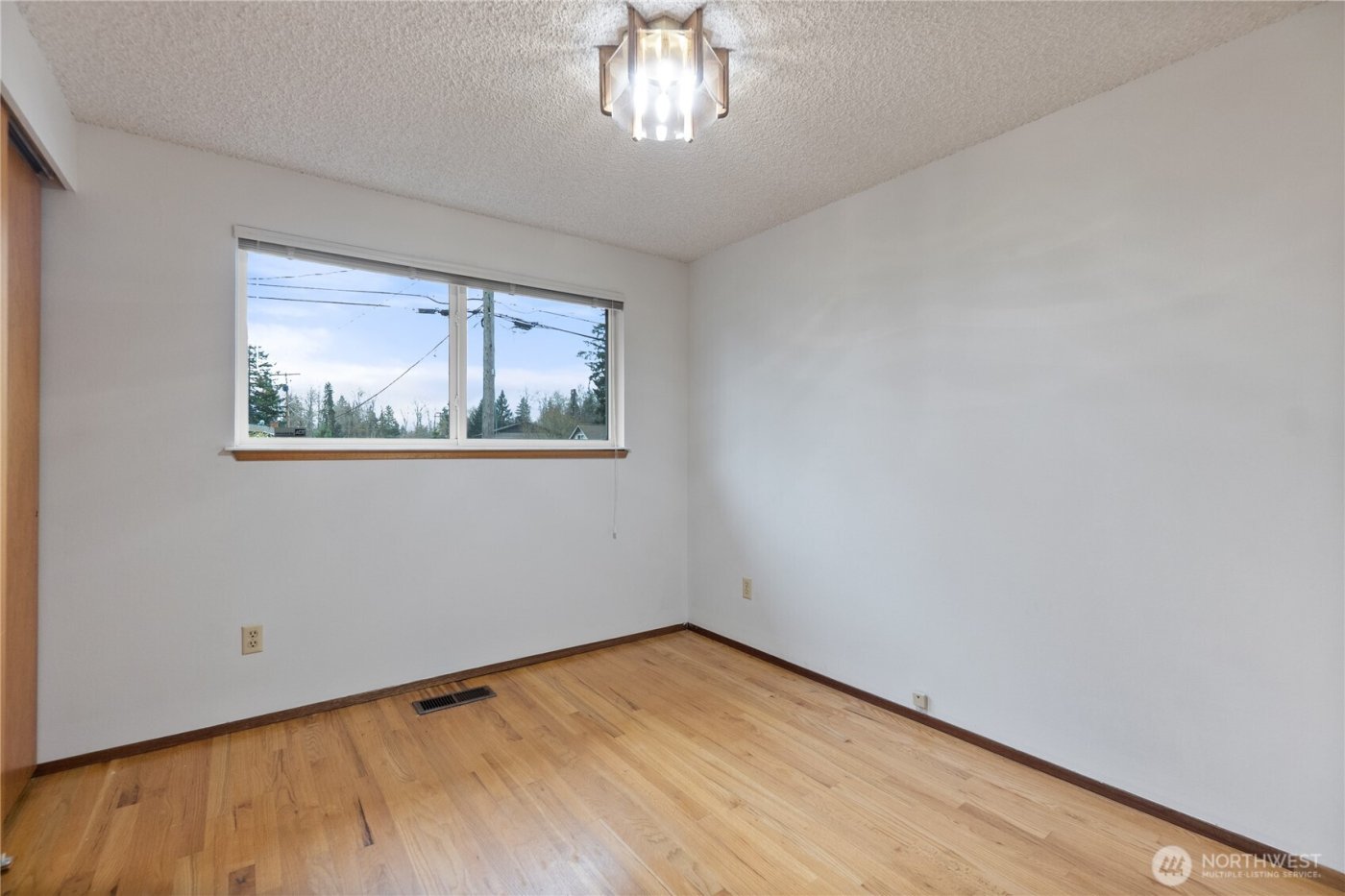 12370 SE 158th Street , Renton, WA 98058