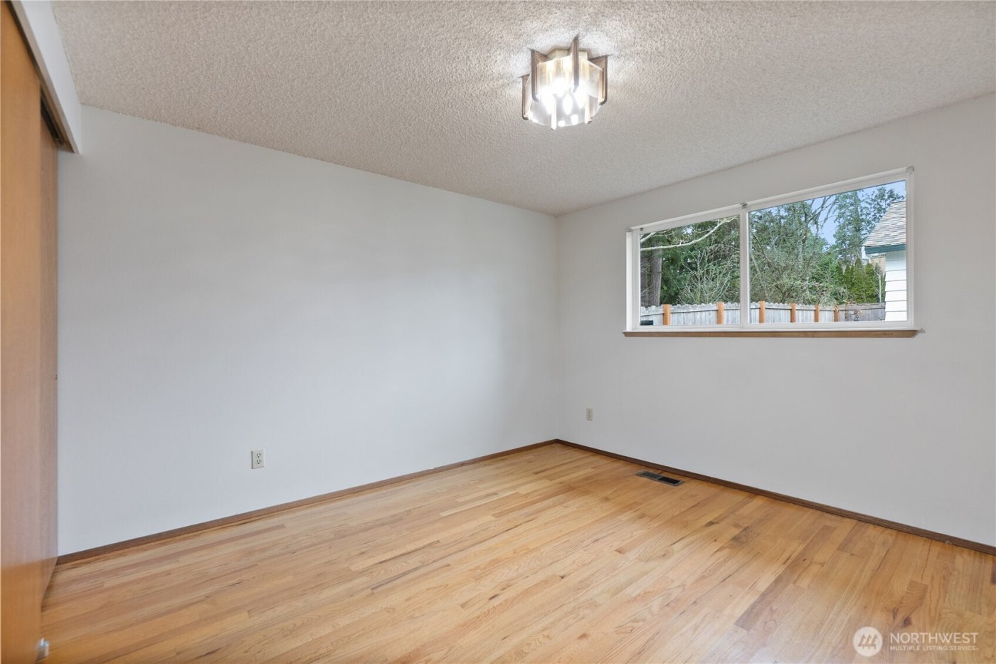 12370 SE 158th Street , Renton, WA 98058