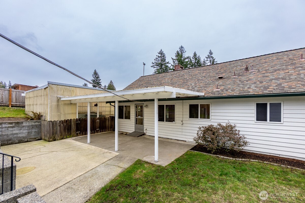 12370 SE 158th Street , Renton, WA 98058