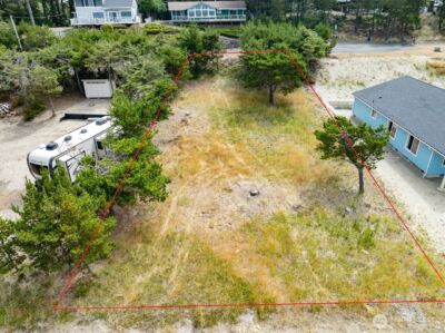 34010 J PL , Ocean Park, WA 98640