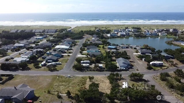 34010 J PL , Ocean Park, WA 98640