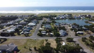 34010 J PL , Ocean Park, WA 98640 - Photo 2