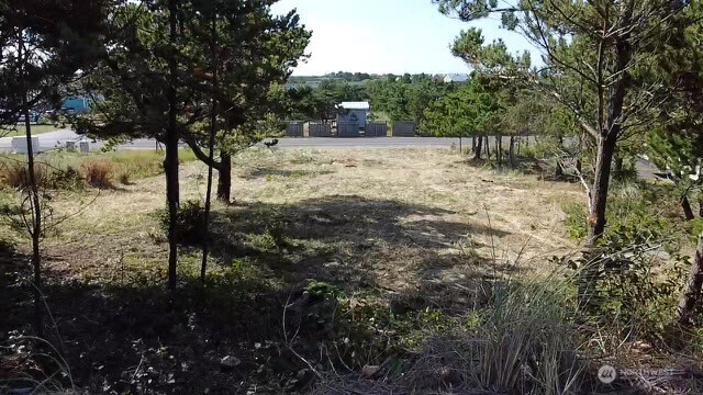 34010 J PL , Ocean Park, WA 98640