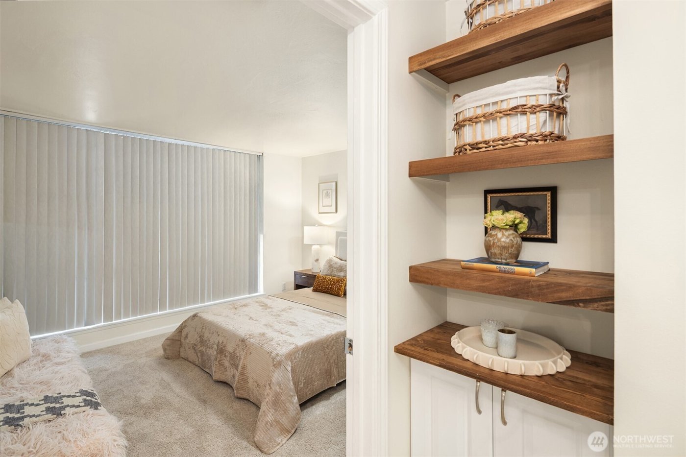 6225 Lake Washington Boulevard NE #208, Kirkland, WA 98033-6848