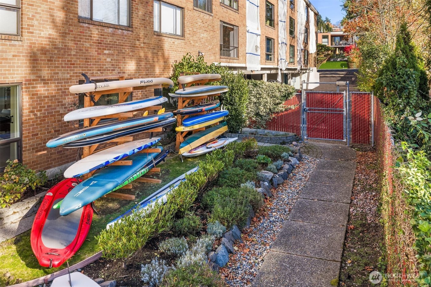 6225 Lake Washington Boulevard NE #208, Kirkland, WA 98033-6848