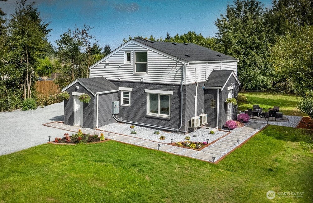 14244 29th Avenue S, SeaTac, WA 98168