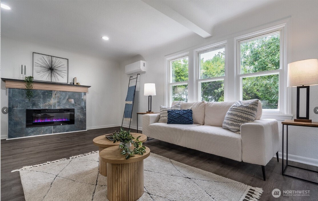 14244 29th Avenue S, SeaTac, WA 98168