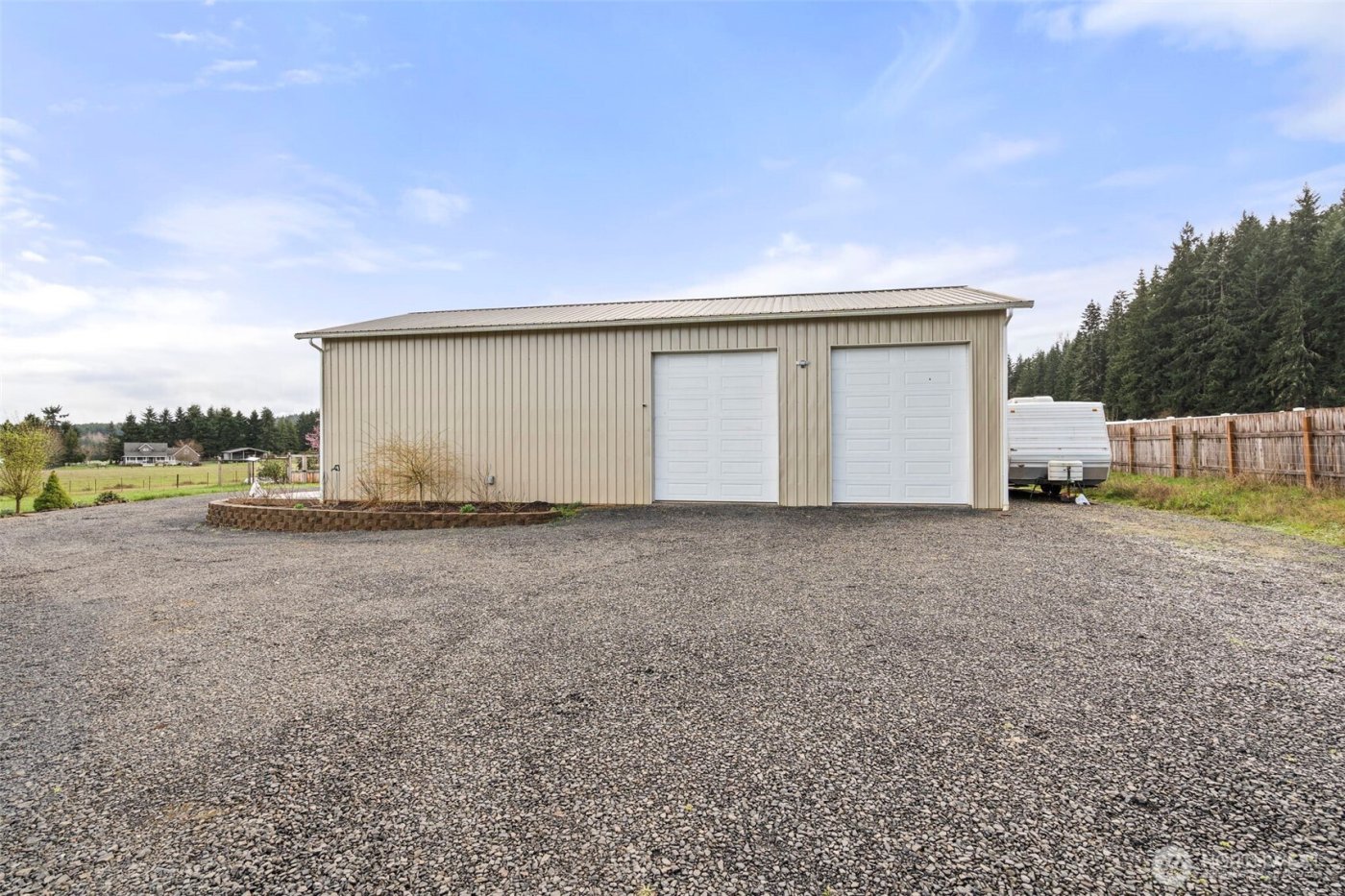 1943 State Route 6 , Chehalis, WA 98532