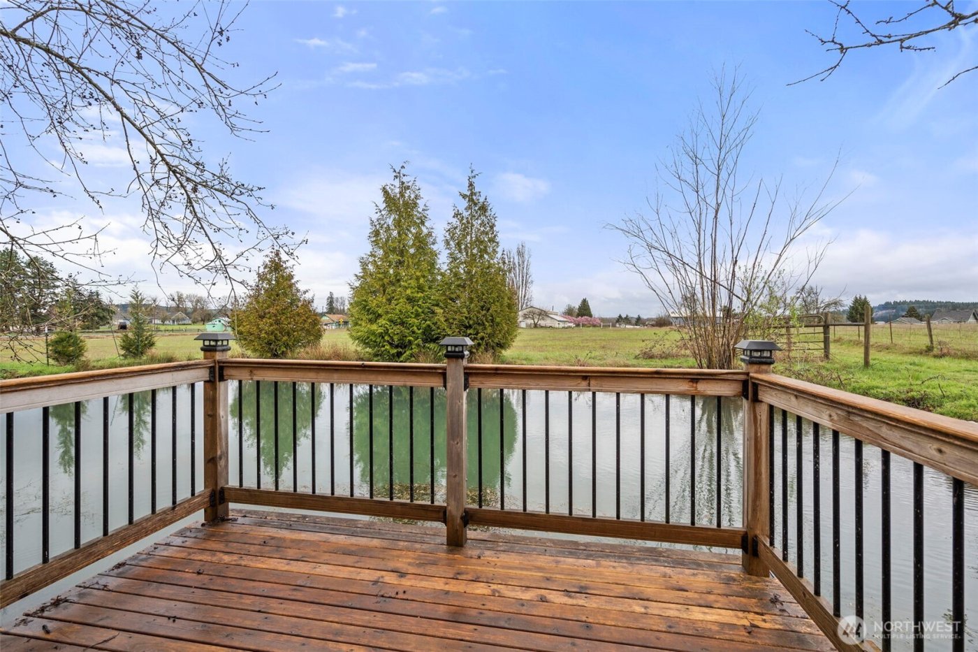 1943 State Route 6 , Chehalis, WA 98532