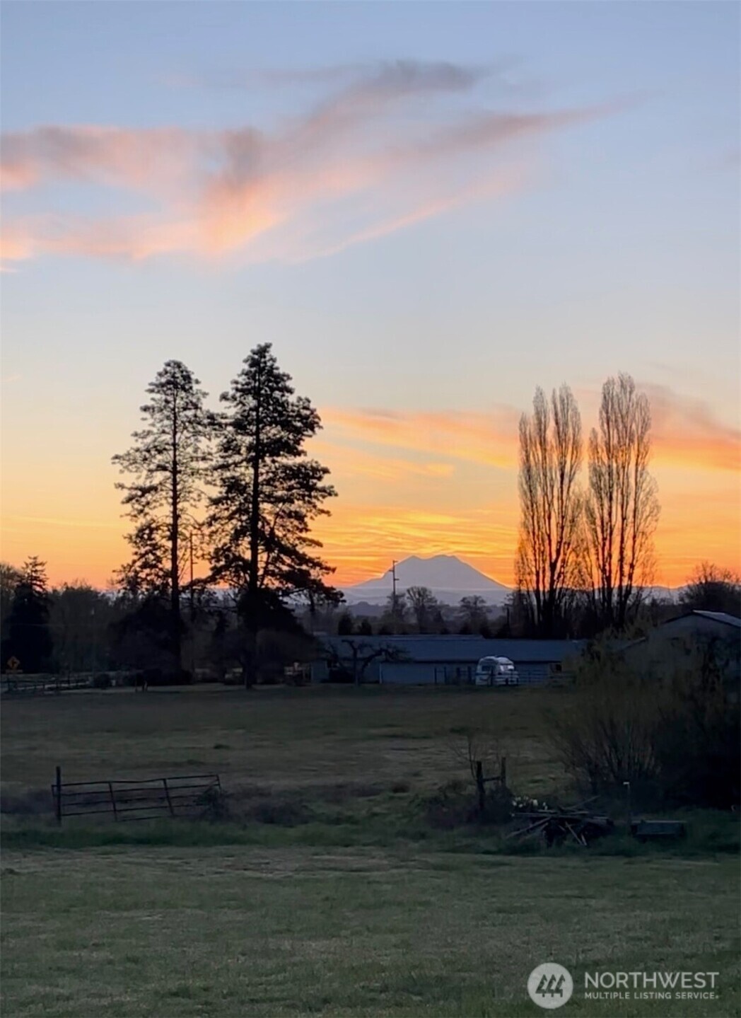 1943 State Route 6 , Chehalis, WA 98532