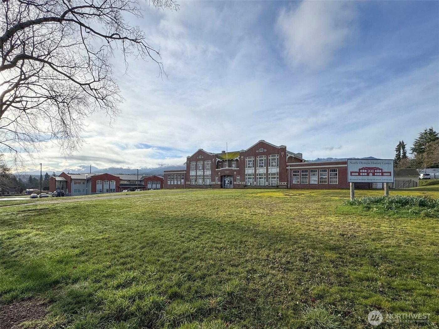 9999 W Eighth Street Dr , Port Angeles, WA 98362