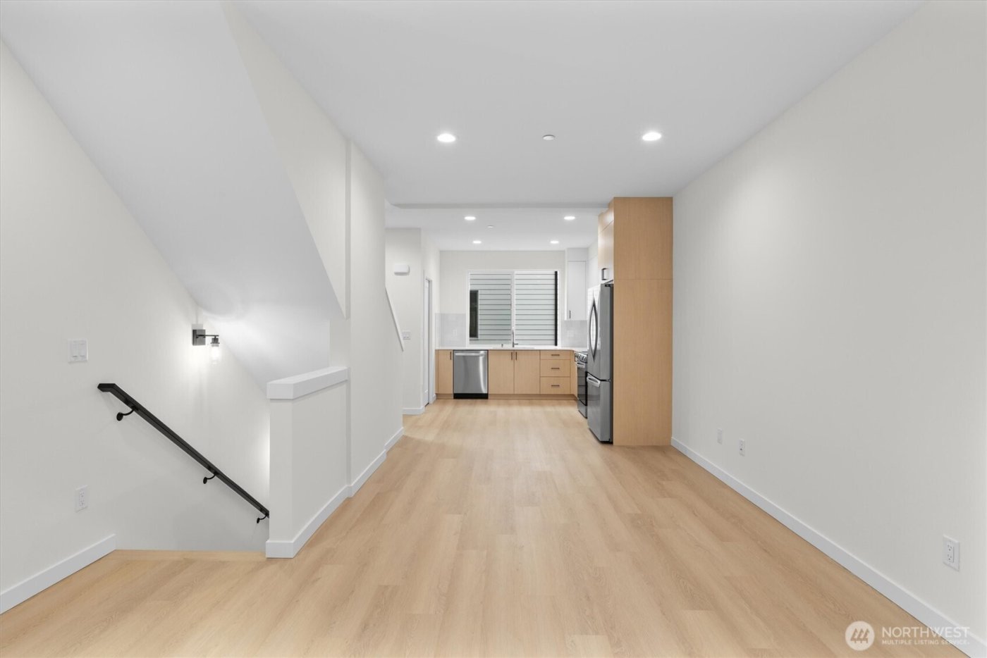 18015 2nd Avenue NE #C, Shoreline, WA 98155