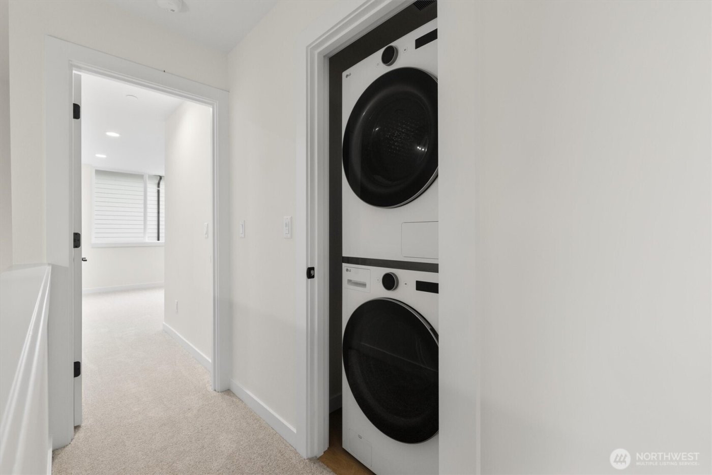 18015 2nd Avenue NE #C, Shoreline, WA 98155