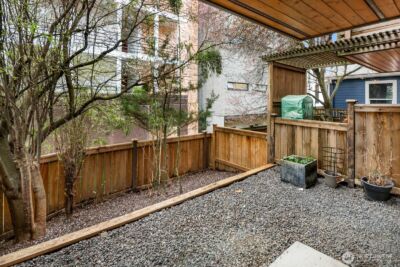921 N 35th St #B, Seattle, WA 98103 - Photo 24