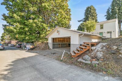 12077 75th Avenue S, Seattle, WA 98178 - Photo 31