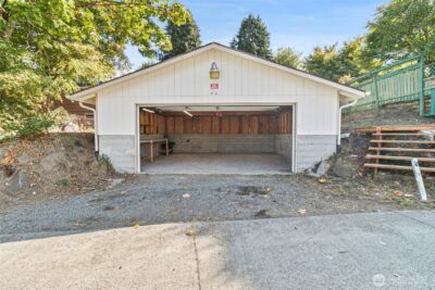 12077 75th Avenue S, Seattle, WA 98178 - Photo 32