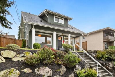 4207 SW Manning St , Seattle, WA 98116