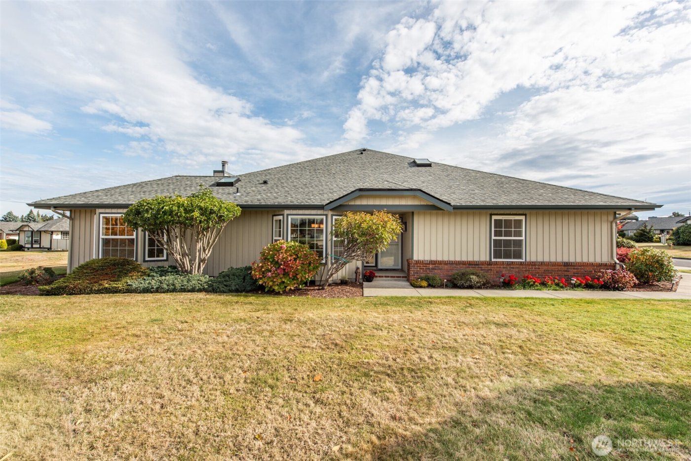 871 N Oxford Way , Sequim, WA 98382