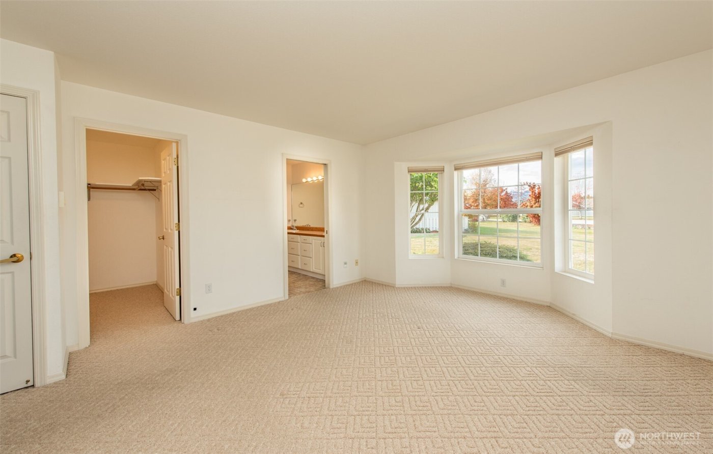 871 N Oxford Way , Sequim, WA 98382