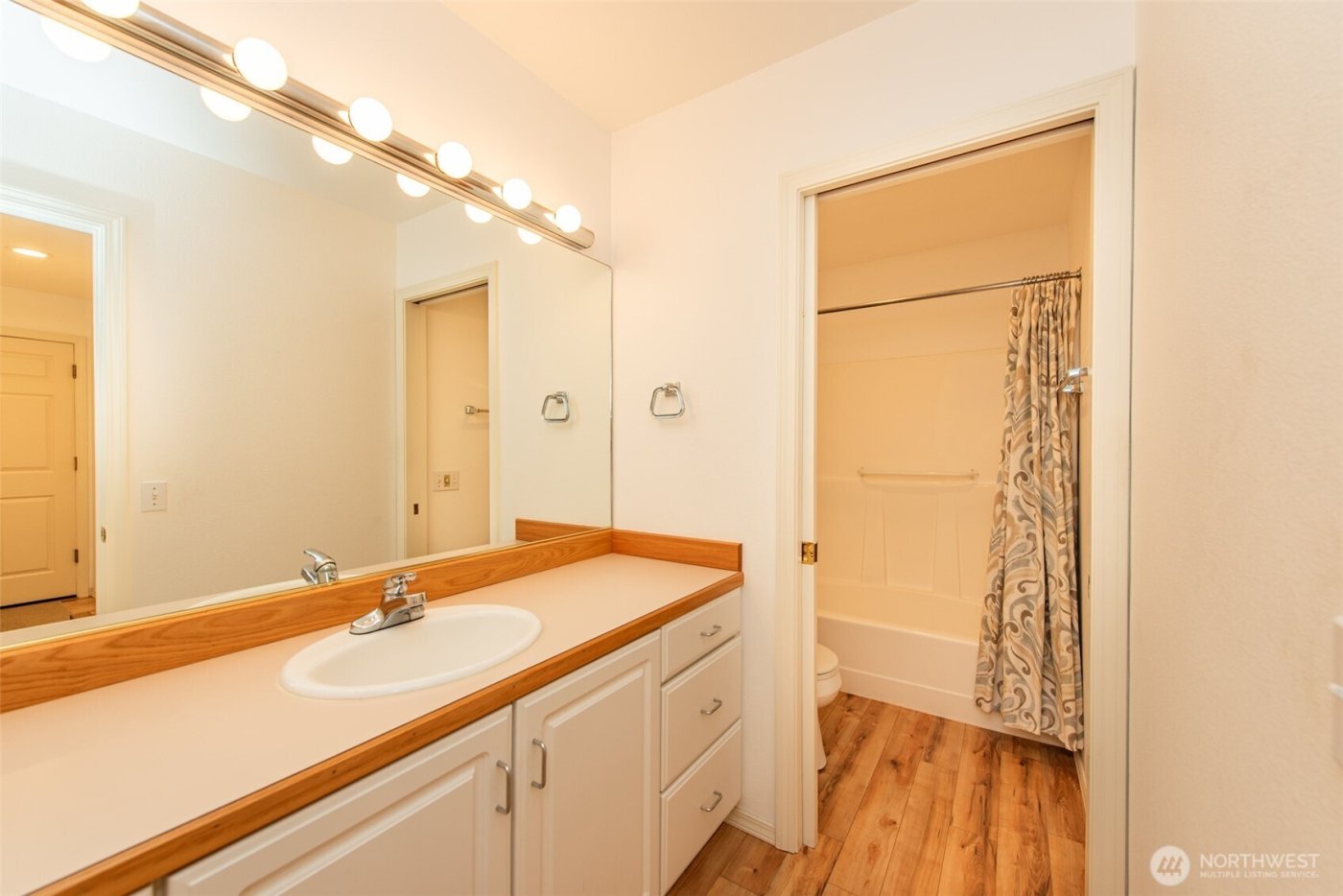 871 N Oxford Way , Sequim, WA 98382