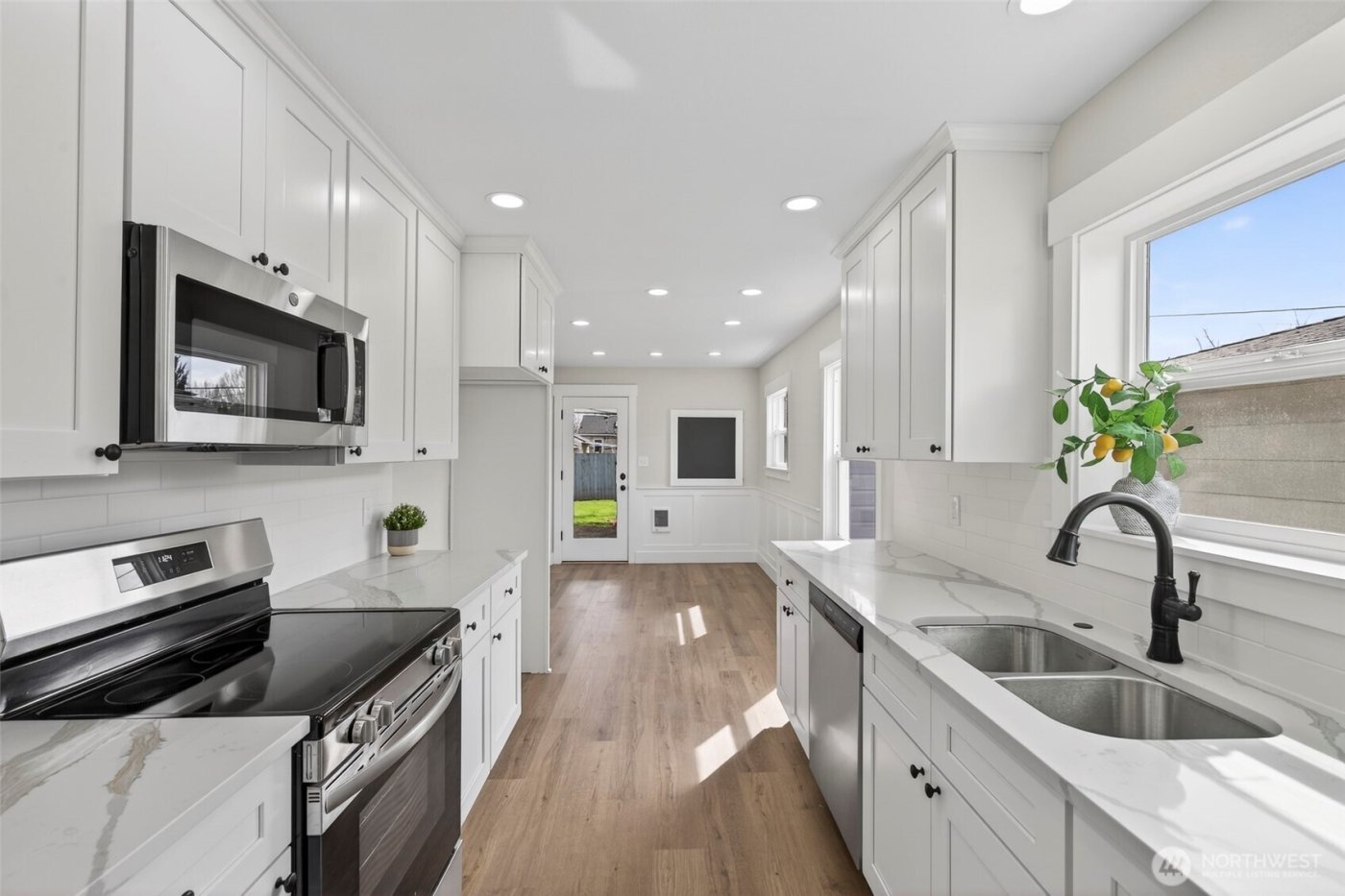 520 24th Avenue , Longview, WA 98632