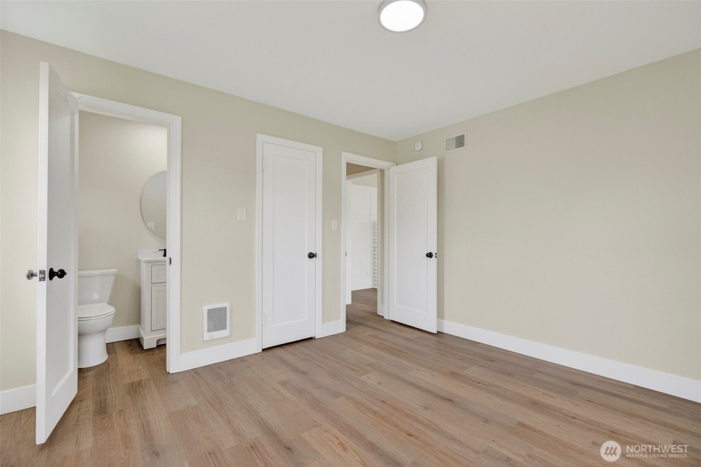 520 24th Avenue , Longview, WA 98632