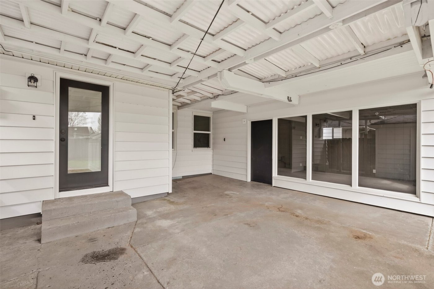 520 24th Avenue , Longview, WA 98632