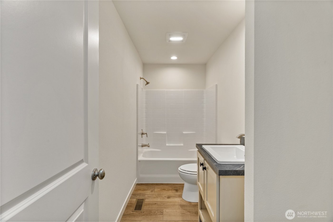 161 Polaris Boulevard SW, Ocean Shores, WA 98569