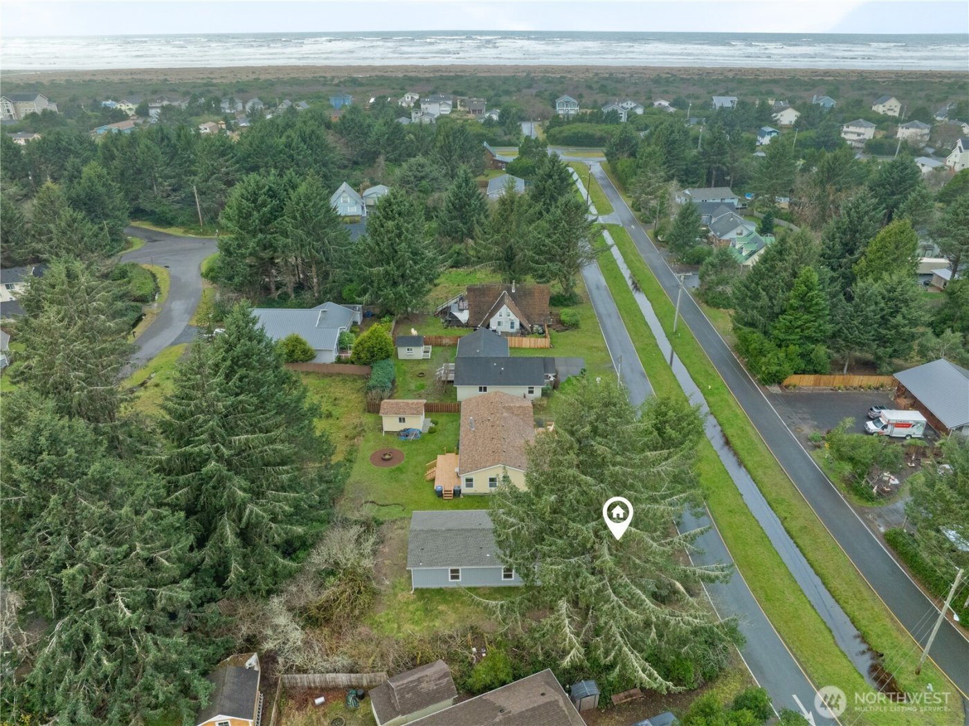 161 Polaris Boulevard SW, Ocean Shores, WA 98569