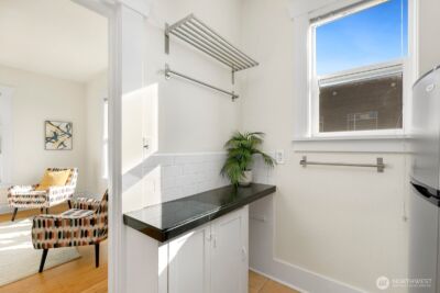 901 NE 43rd Street #306, Seattle, WA 98105 - Photo 11