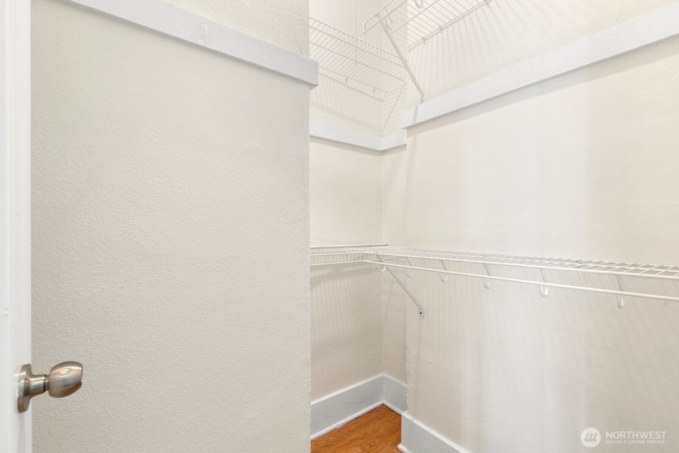 901 NE 43rd Street #306, Seattle, WA 98105