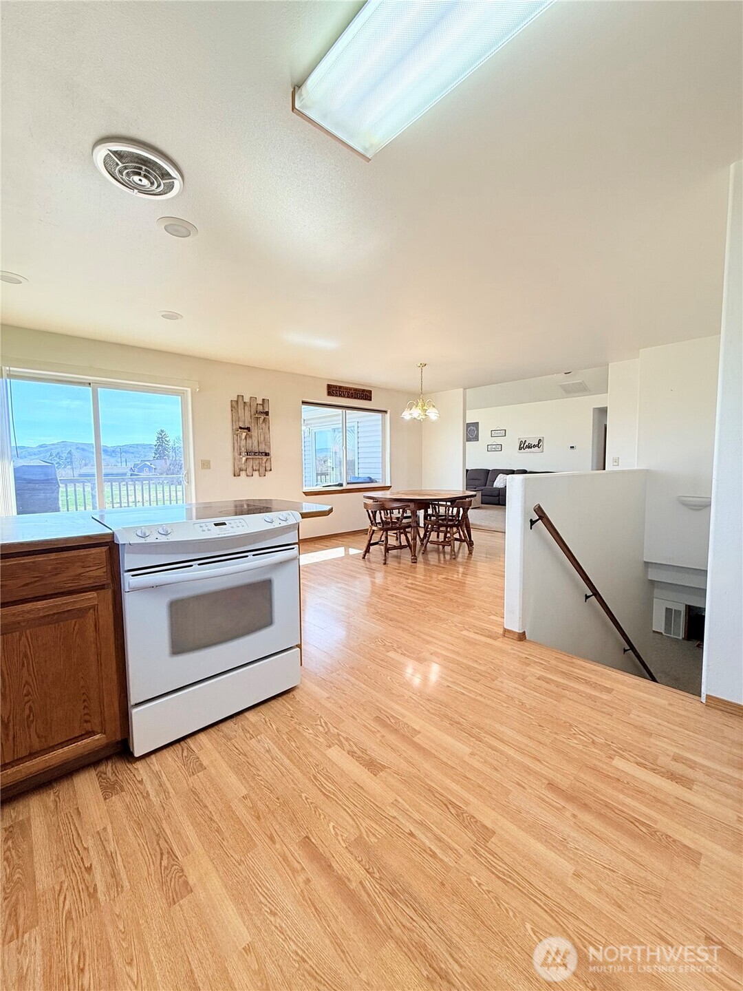 82 Epley Road , Omak, WA 98841
