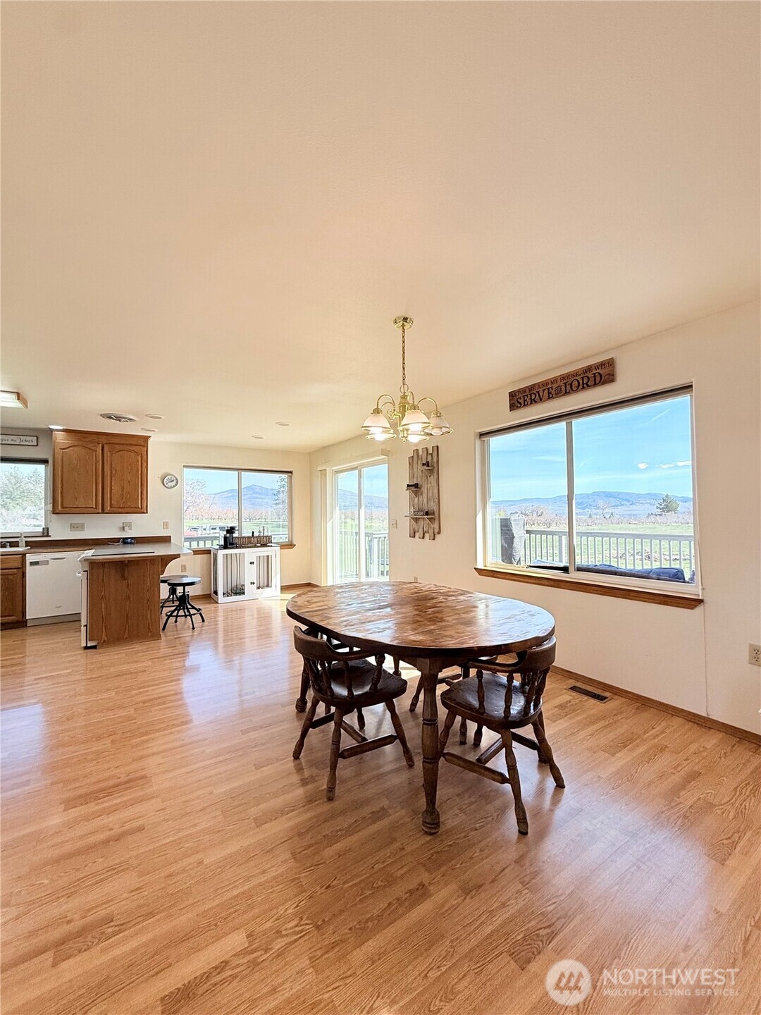 82 Epley Road , Omak, WA 98841