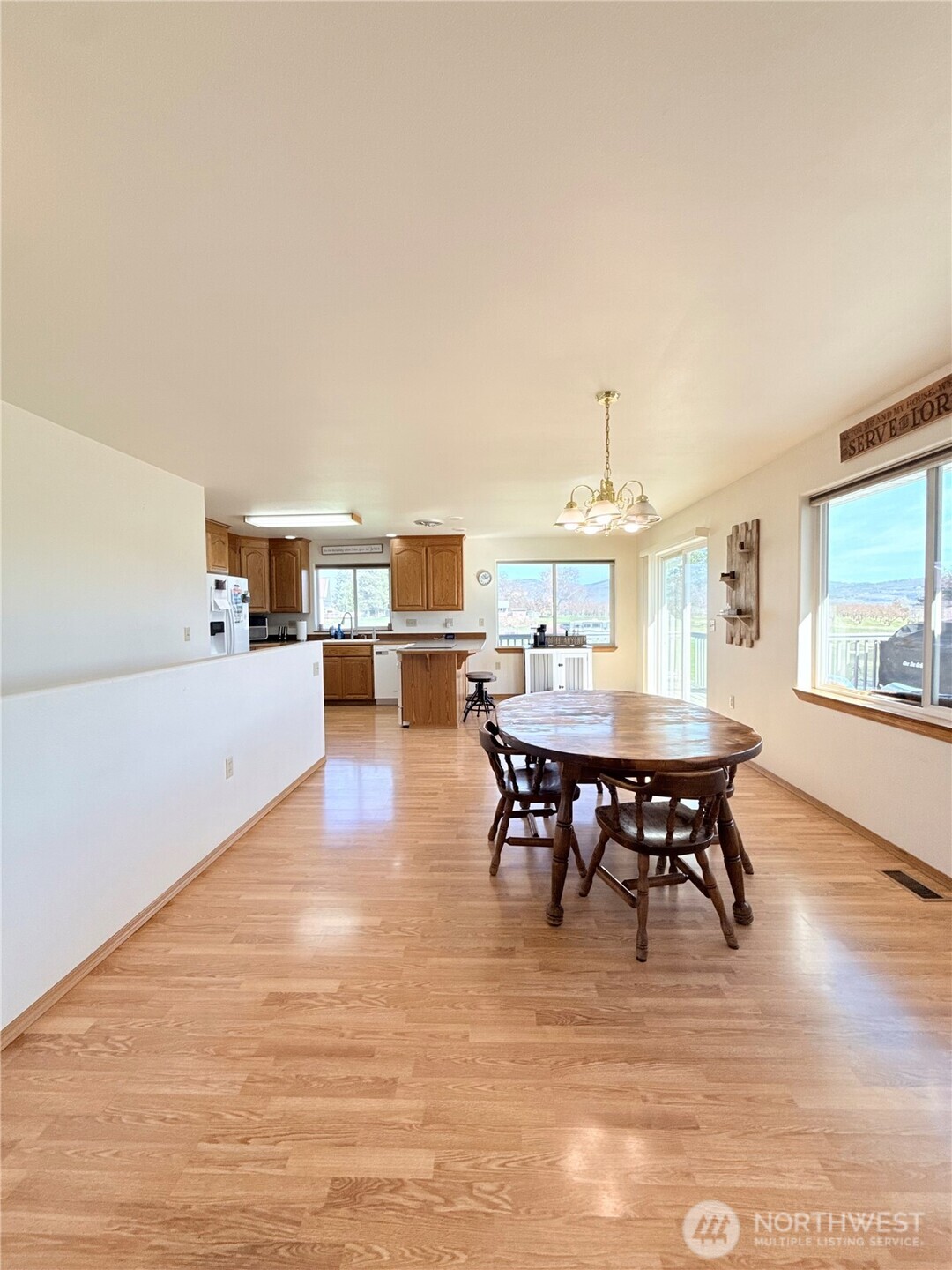82 Epley Road , Omak, WA 98841