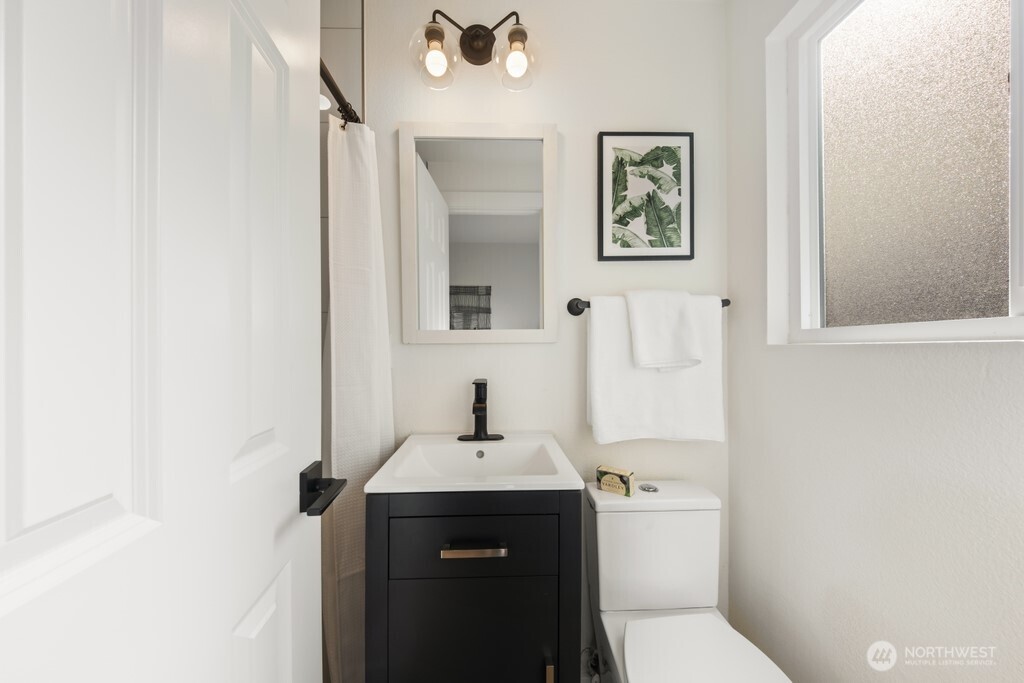 13121 Golden Given Road E, Tacoma, WA 98445