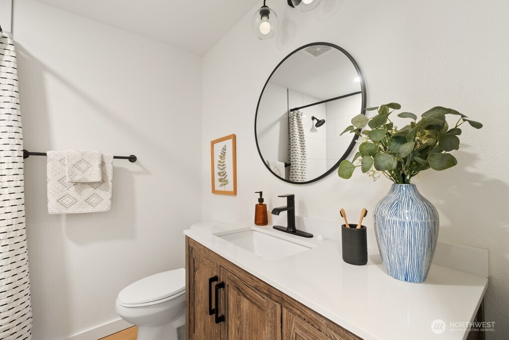 13121 Golden Given Road E, Tacoma, WA 98445