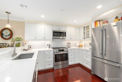 2100 Thorndyke Avenue W #101, Seattle, WA 98199 - Photo 15