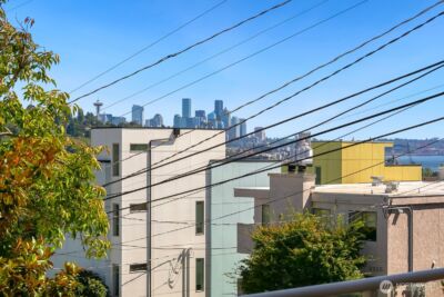 2100 Thorndyke Avenue W #101, Seattle, WA 98199 - Photo 33