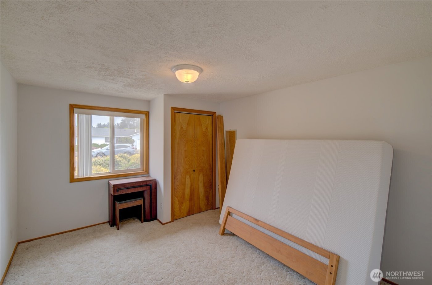 30505 H Street , Ocean Park, WA 98640