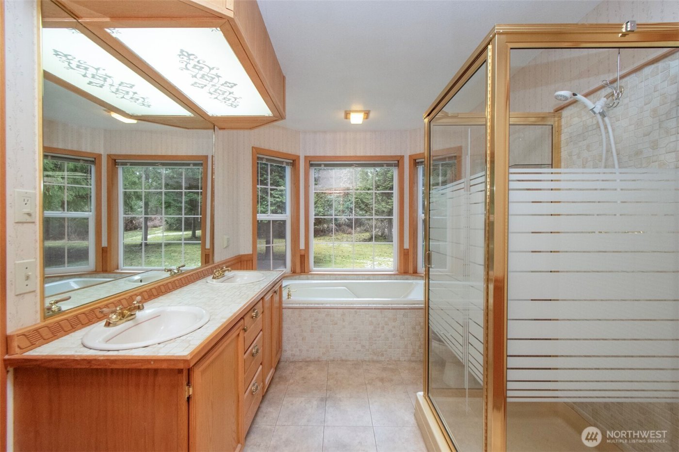 202 W Emerald Forest Lane , Sequim, WA 98382