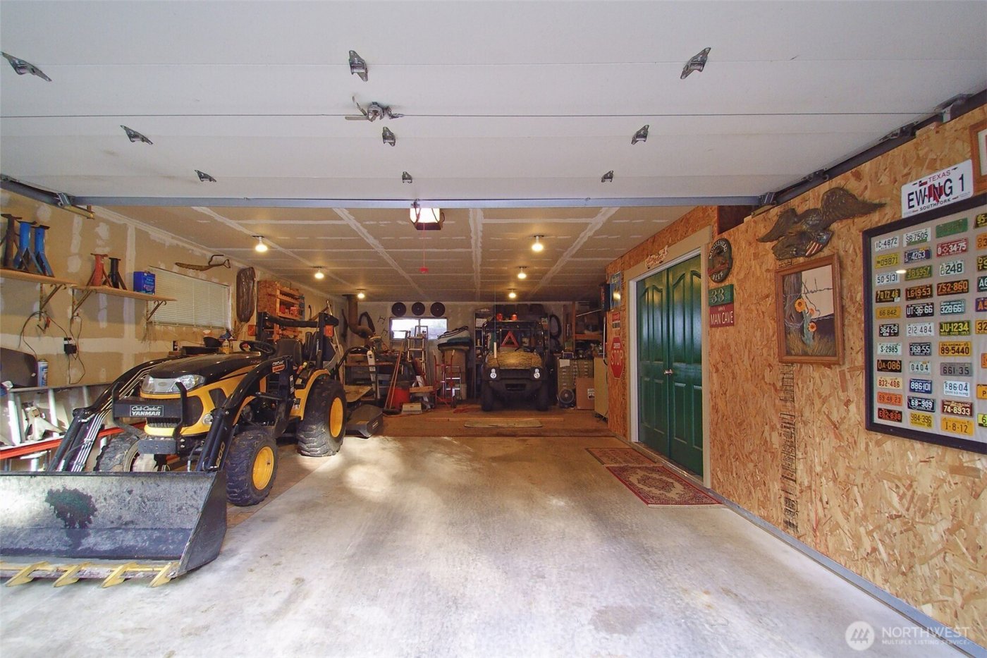 202 W Emerald Forest Lane , Sequim, WA 98382