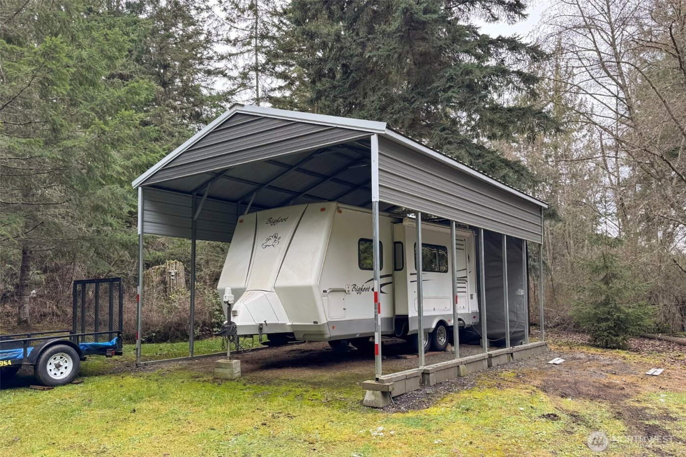 202 W Emerald Forest Lane , Sequim, WA 98382